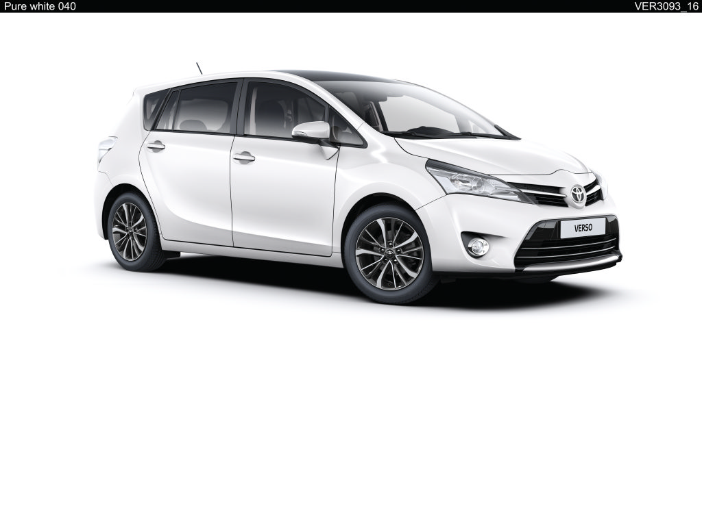 TOYOTA Verso